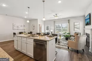 7028 Old Bridge Ln, Conyers, GA 30013 - Photo 6
