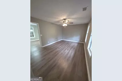 160 Williamsburg Way, Winder, GA 30680 - Photo 2