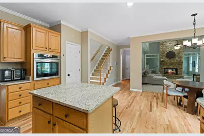 325 Trowbridge Lane, Lawrenceville, GA 30043 - Photo 14