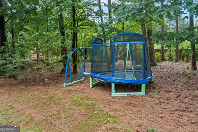 325 Trowbridge Lane, Lawrenceville, GA 30043 - Photo 38