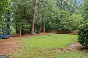 325 Trowbridge Ln, Lawrenceville, GA 30043 - Photo 36