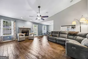 301 Faye Ct, Saint Marys, GA 31558 - Photo 6