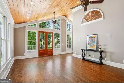 658 Timm Valley Road NE #1, Atlanta, GA 30305 - Photo 10