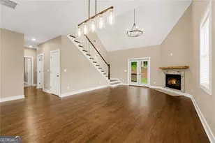 229 Little Brook Ln, Woodstock, GA 30188 - Photo 8