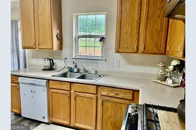 4112 Medlock River Court, Snellville, GA 30039 - Photo 6