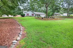 129 Springbrook Dr, Auburn, GA 30011 - Photo 36