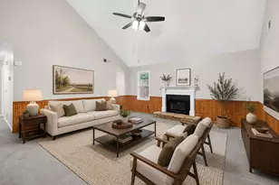 129 Springbrook Dr, Auburn, GA 30011 - Photo 4