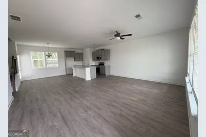 127 Royal Tern Lane, Warner Robins, GA 31093 - Photo 2