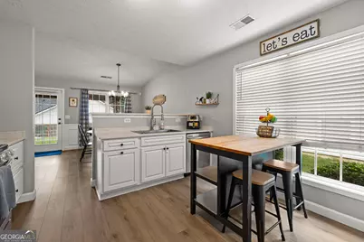 148 Lake Cove Approach, Newnan, GA 30265 - Photo 12