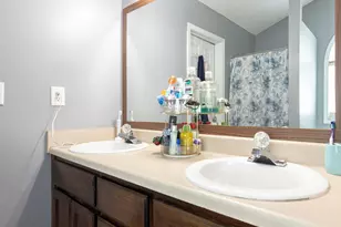 111 Margaret Way, Hogansville, GA 30230 - Photo 16
