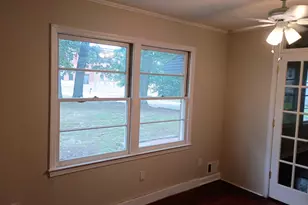 70 5th St, Hartwell, GA 30643 - Photo 8