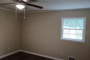 70 5th St, Hartwell, GA 30643 - Photo 18