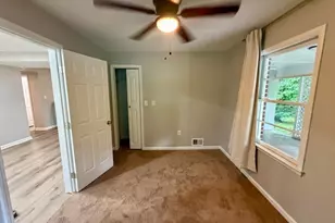 2442 Antwerp Dr SE, Atlanta, GA 30315 - Photo 10