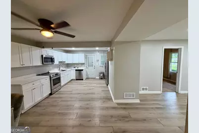 2442 Antwerp Drive SE, Atlanta, GA 30315 - Photo 4