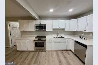 2442 Antwerp Drive SE, Atlanta, GA 30315 - Photo 6