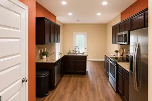 293 Hillcrest Ct, Hampton, GA 30228 - Photo 2