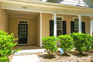 608 Brookwater Dr, Stockbridge, GA 30281 - Photo 2