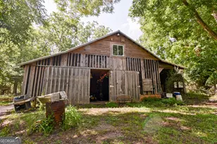 111 Banks St, Shady Dale, GA 31085 - Photo 60