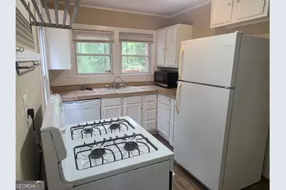 279 Ellison Road, Tyrone, GA 30290 - Photo 2