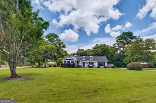 385 Lemans Dr, Bloomingdale, GA 31302 - Photo 2