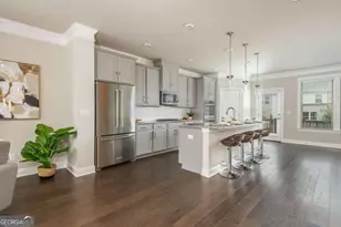1391 Live Oak Ln, Atlanta, GA 30319 - Photo 12