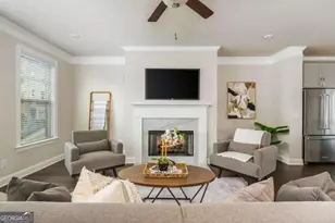 1391 Live Oak Ln, Atlanta, GA 30319 - Photo 6