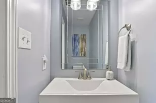 12 River Bluff Dr, Savannah, GA 31406 - Photo 10
