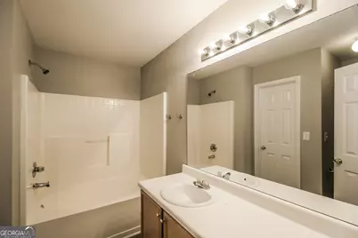 4525 Ravenwood Place, Union City, GA 30291 - Photo 10