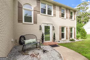 102 Dunsnay Way, Peachtree City, GA 30269 - Photo 4