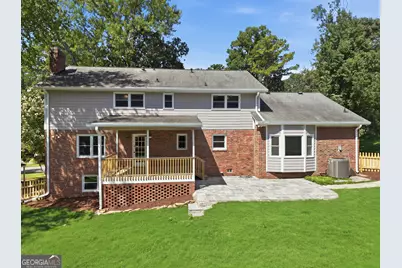 5157 Lakesprings Drive, Atlanta, GA 30338 - Photo 6