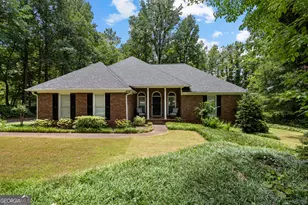 148 Springfield Dr, Newnan, GA 30265 - Photo 1