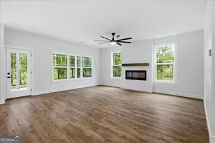 2470 Fischer Rd, Sharpsburg, GA 30277 - Photo 8