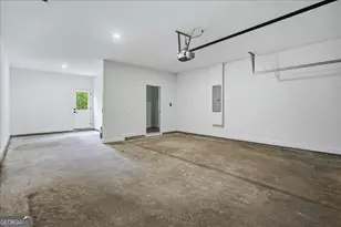 2470 Fischer Rd, Sharpsburg, GA 30277 - Photo 36