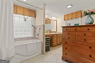 1001 Poppell Dr, Darien, GA 31305 - Photo 10
