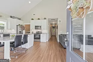 230 Campbell St, Cleveland, GA 30528 - Photo 8
