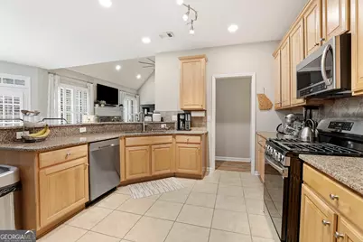 31 Briar Grove, Newnan, GA 30265 - Photo 22
