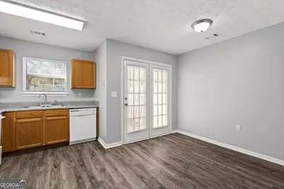 1469 N 42 Highway #E26, Jackson, GA 30233 - Photo 8