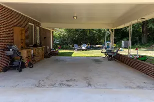 403 Ridgecrest Dr, Elberton, GA 30635 - Photo 4
