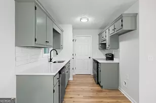 332 Lavista Dr SW, Calhoun, GA 30701 - Photo 6