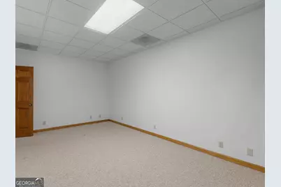 210 Roberts Point Road, Jackson, GA 30233 - Photo 46