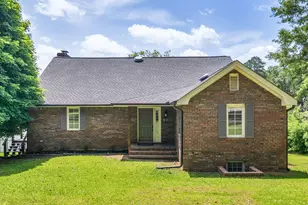 210 Roberts Point Rd, Jackson, GA 30233 - Photo 2