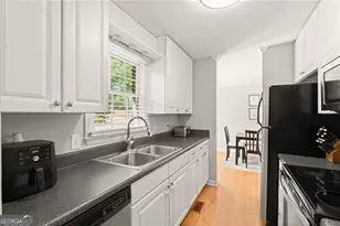 161 Brighten Ct SW, Marietta, GA 30064 - Photo 4