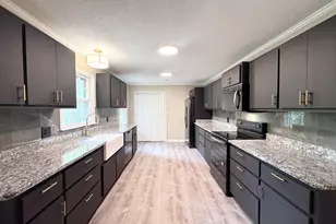 304 Pinewood Dr, Dublin, GA 31021 - Photo 14