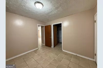8472 Sheridan Drive, Jonesboro, GA 30236 - Photo 26