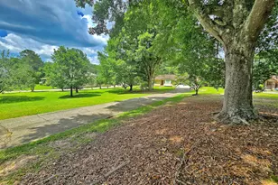 120 Aspen Lake Dr E, Newnan, GA 30263 - Photo 12
