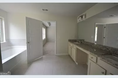 2372 Haliard Way, Lithonia, GA 30058 - Photo 38