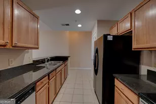 3040 Peachtree Rd NW, Atlanta, GA 30305 - Photo 6