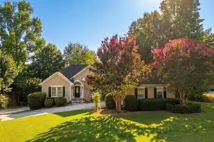 220 Youngs Cir, Fayetteville, GA 30215 - Photo 1