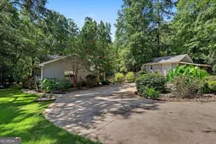 216 Fawnfield Ct, Buckhead, GA 30625 - Photo 1