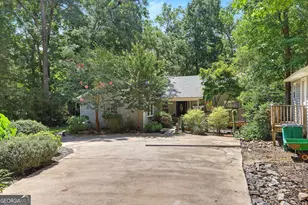 216 Fawnfield Ct, Buckhead, GA 30625 - Photo 4